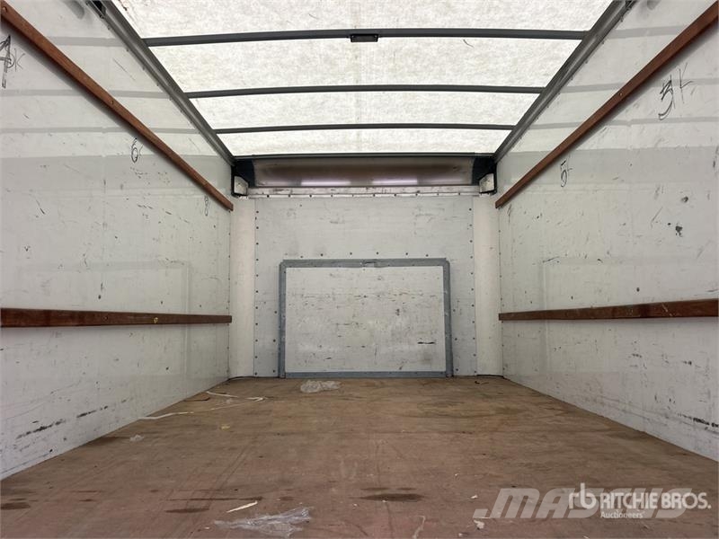 Ford E350 4x2 Van Truck Kofferaufbau