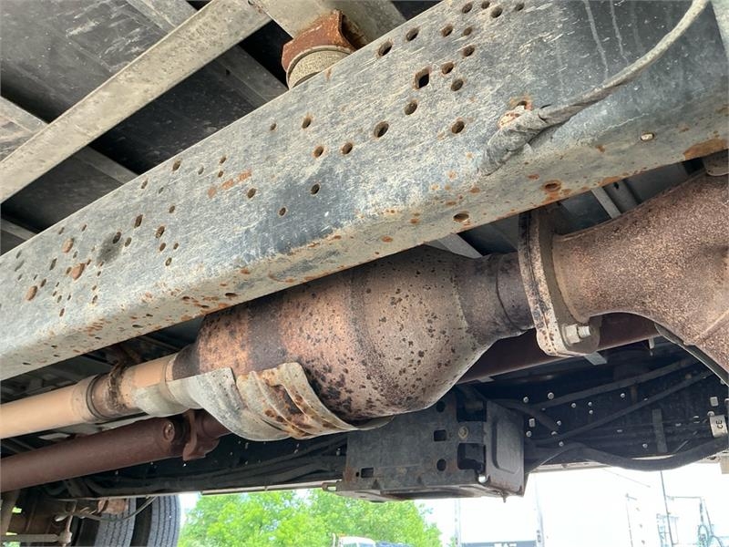 Ford E350 4x2 Van Truck ボックスボディー、ウイング、箱車