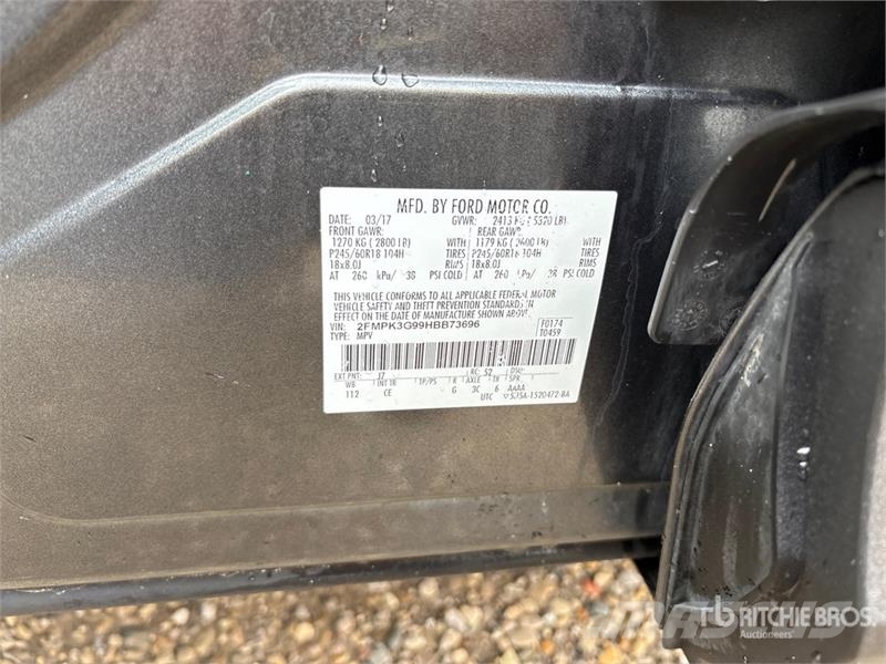 Ford Edge 2WD SUV Auto's