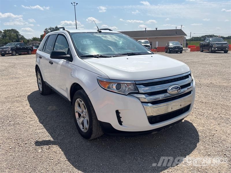 Ford Edge SE AWD SUV Auto's