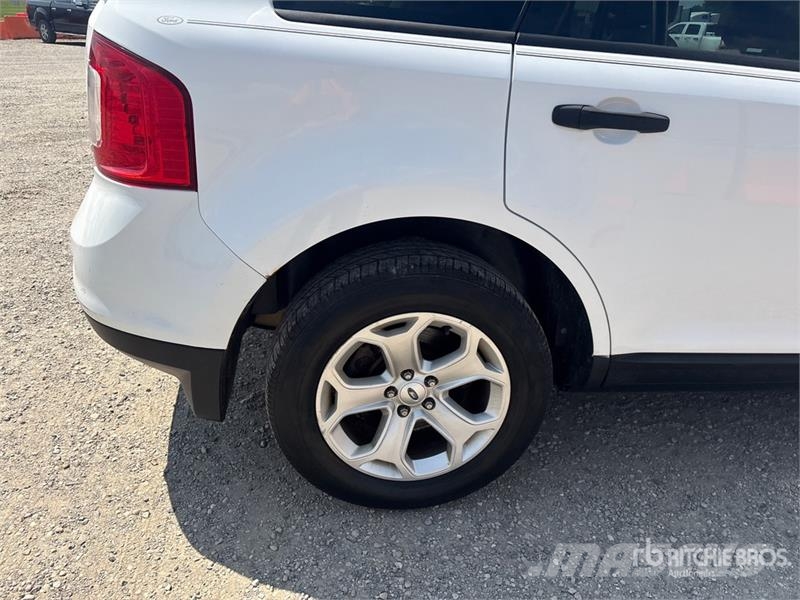 Ford Edge SE AWD SUV Auto's