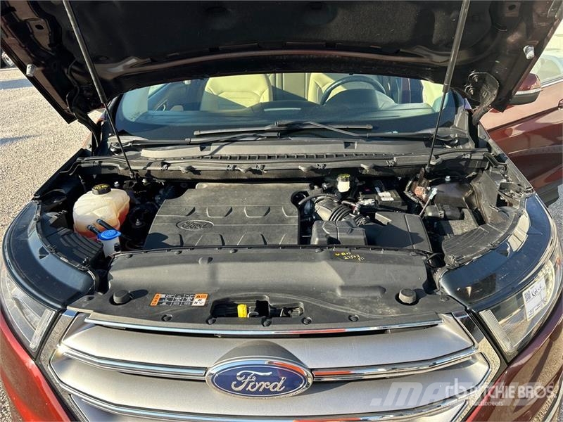 Ford EDGE SEL AWD SUV سيارات