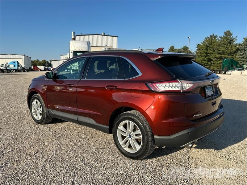 Ford EDGE SEL AWD SUV سيارات