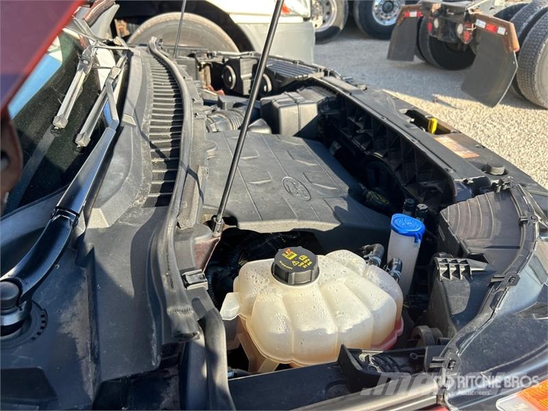 Ford EDGE SEL AWD SUV سيارات