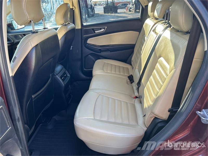 Ford EDGE SEL AWD SUV سيارات
