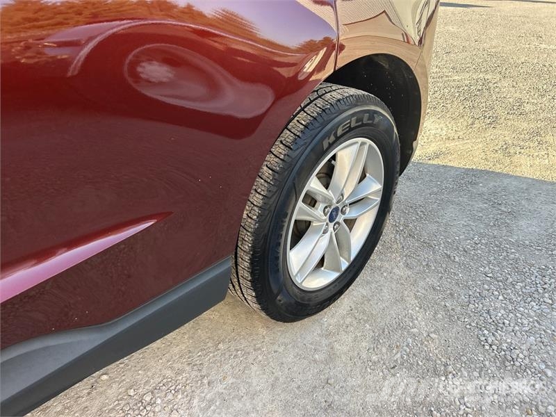 Ford EDGE SEL AWD SUV سيارات
