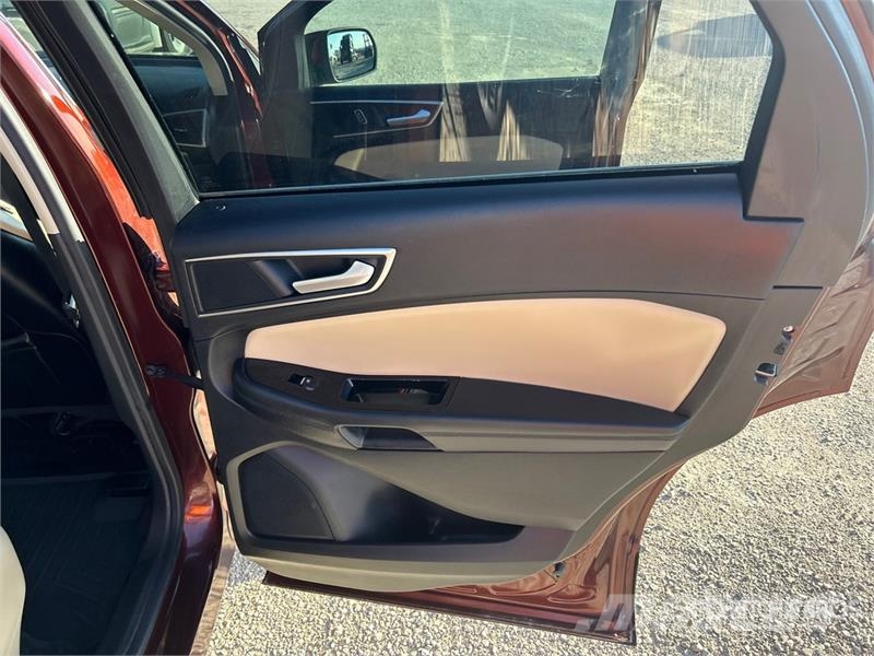 Ford EDGE SEL AWD SUV سيارات