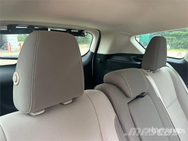 Ford Escape 4WD SUV سيارات