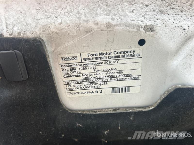 Ford Escape 4WD SUV سيارات