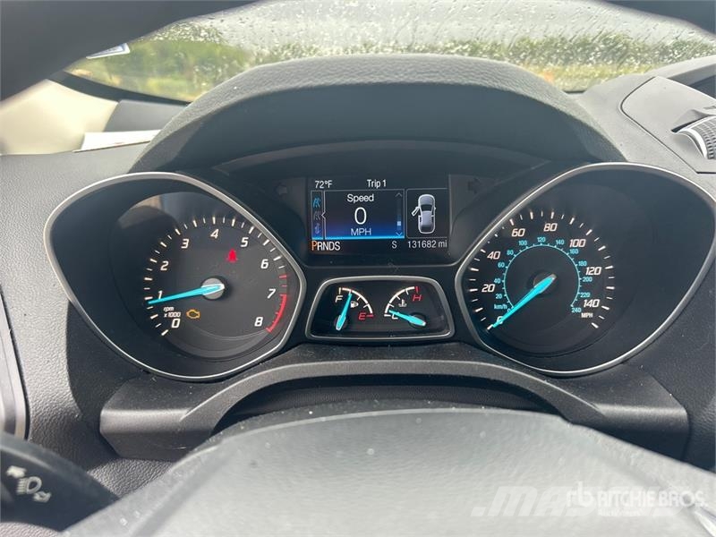 Ford Escape 4WD SUV سيارات