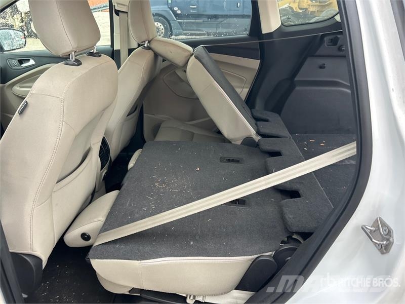 Ford Escape SE 4WD SUV Automašīnas