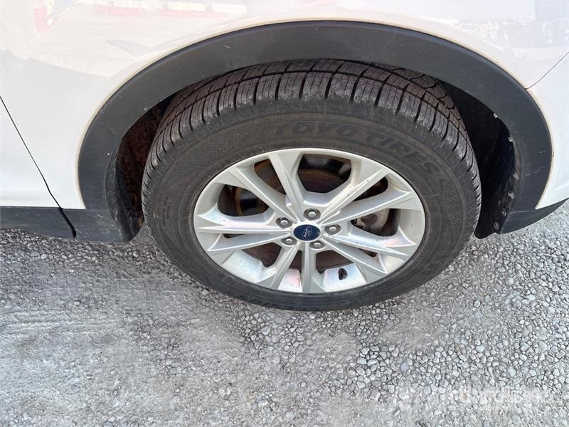 Ford Escape SE 4WD SUV Biler