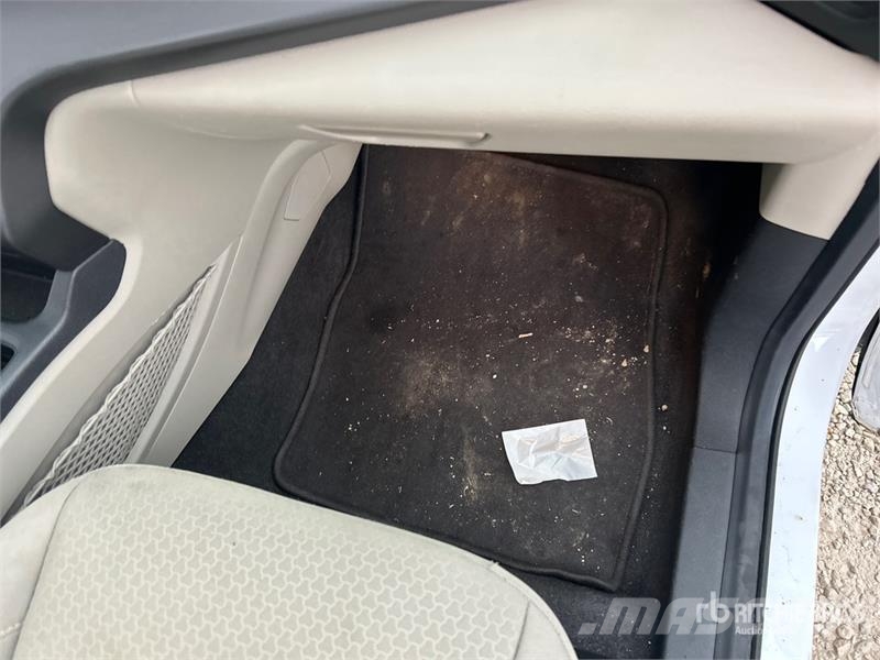 Ford Escape SE 4WD SUV Automašīnas
