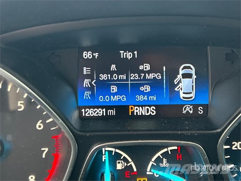 Ford Escape SE 4WD SUV Automašīnas