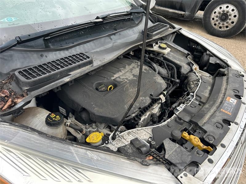 Ford Escape SE 4WD SUV Automašīnas