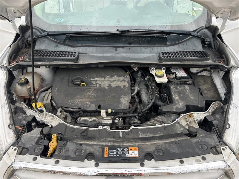 Ford Escape SE 4WD SUV Automašīnas