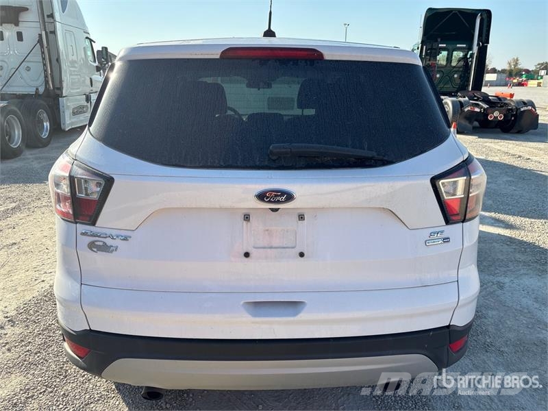 Ford Escape SE 4WD SUV Biler