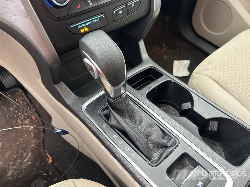 Ford Escape SE 4WD SUV Automašīnas