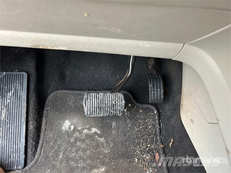 Ford Escape SE 4WD SUV Automašīnas