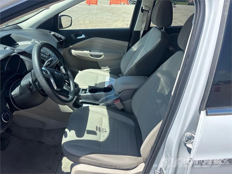 Ford Escape SE 4WD SUV (Inoperable) Personbilar