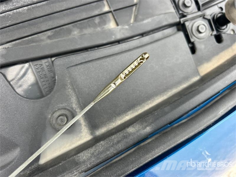 Ford Escape SE AWD SUV Avtomobili