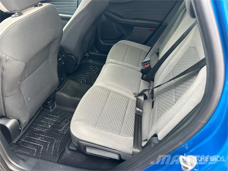 Ford Escape SE AWD SUV Avtomobili