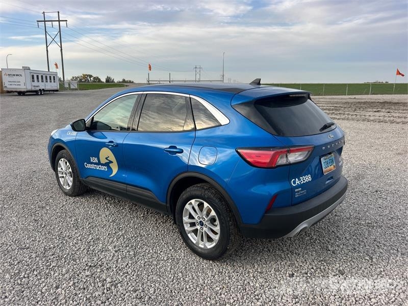 Ford Escape SE AWD SUV Avtomobili