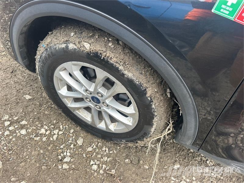 Ford Escape SE AWD SUV 汽车
