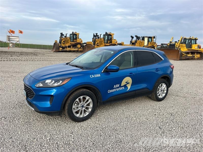 Ford Escape SE AWD SUV Avtomobili