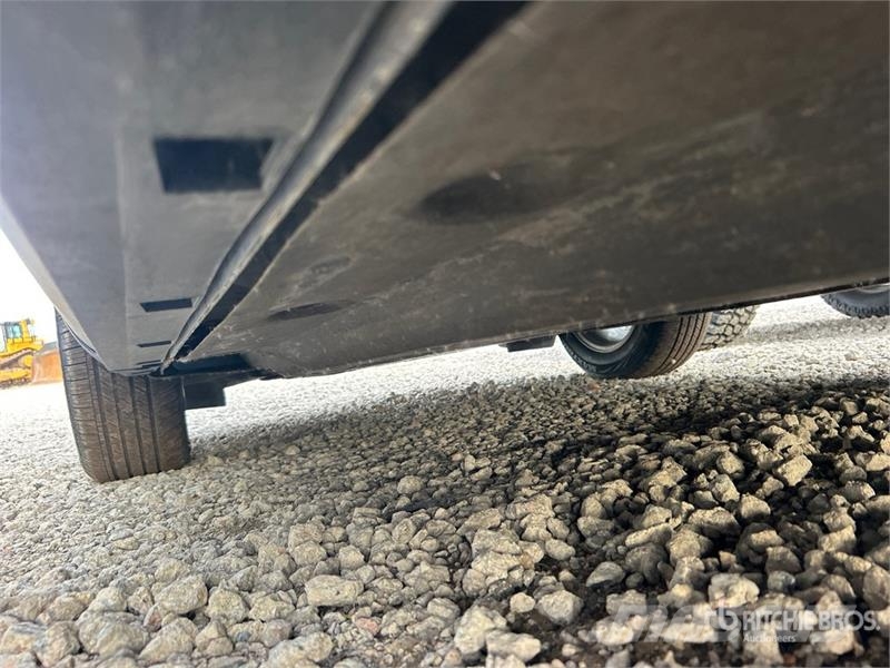 Ford Escape SE AWD SUV Avtomobili