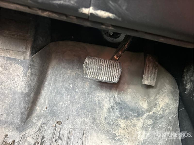 Ford Escape SE AWD SUV 汽车