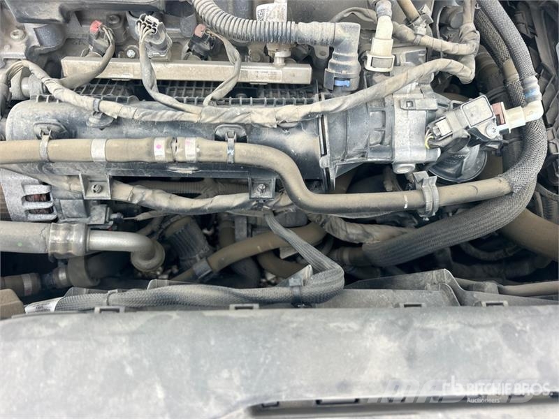 Ford Escape SE AWD SUV 汽车