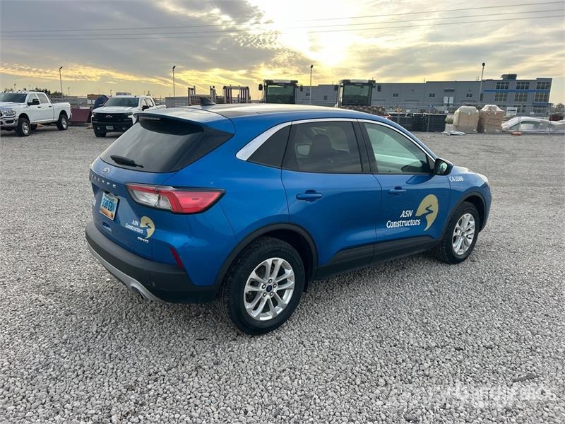 Ford Escape SE AWD SUV Avtomobili