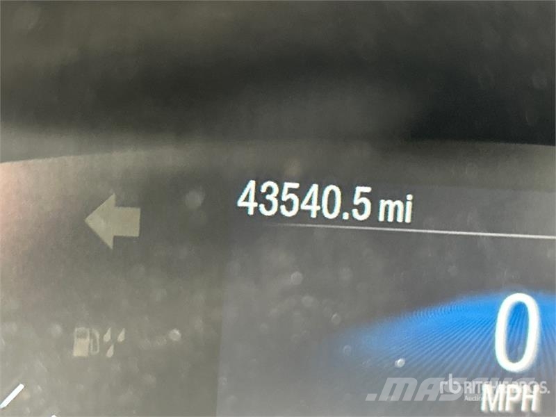 Ford Escape SE AWD SUV 汽车