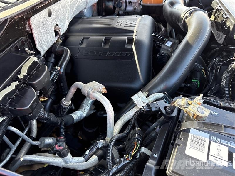 Ford Expedition 4WD SUV 汽车