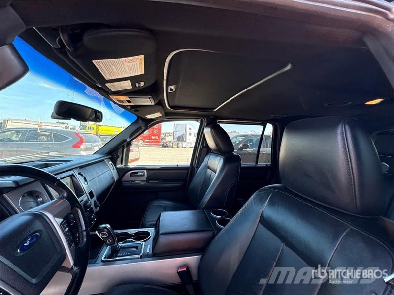 Ford Expedition 4WD SUV 汽车