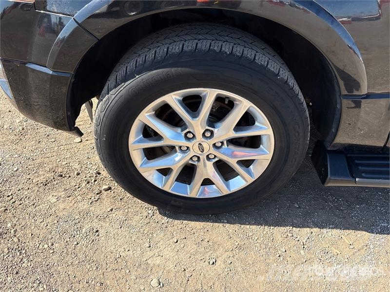 Ford Expedition 4WD SUV 汽车