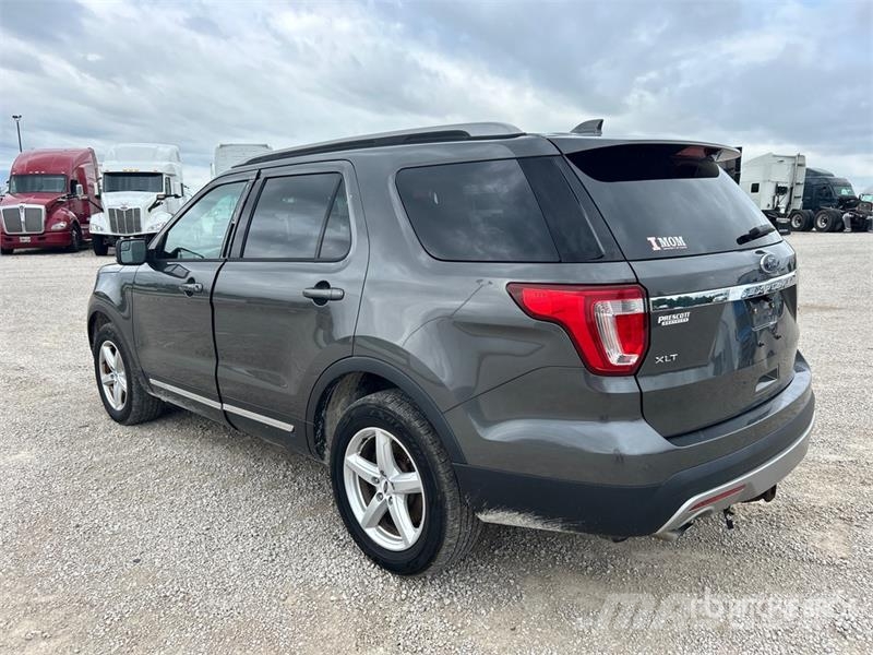 Ford Explorer Carros