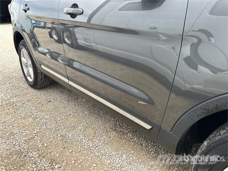 Ford Explorer Personbiler