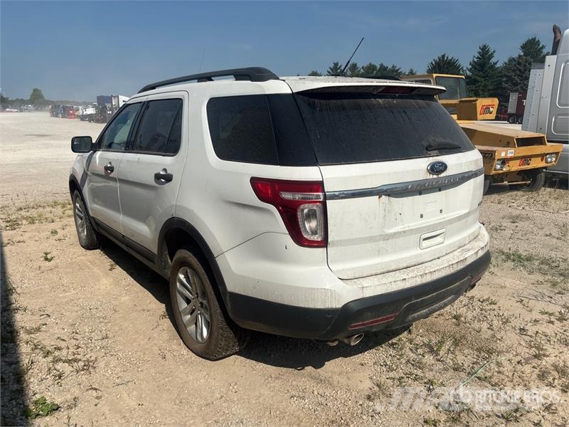 Ford Explorer Personbiler