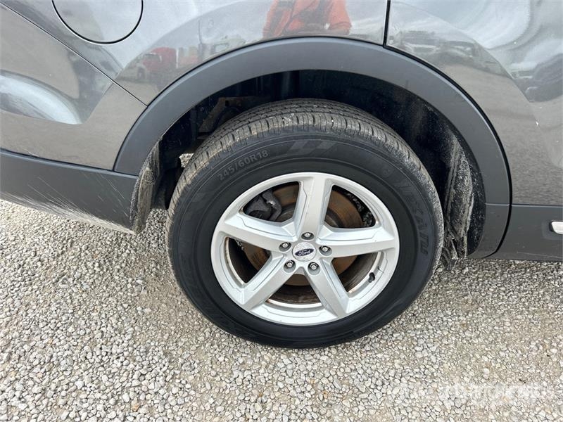Ford Explorer Carros
