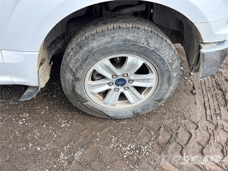 Ford F-150 4x2 Extended Cab Pickup Other