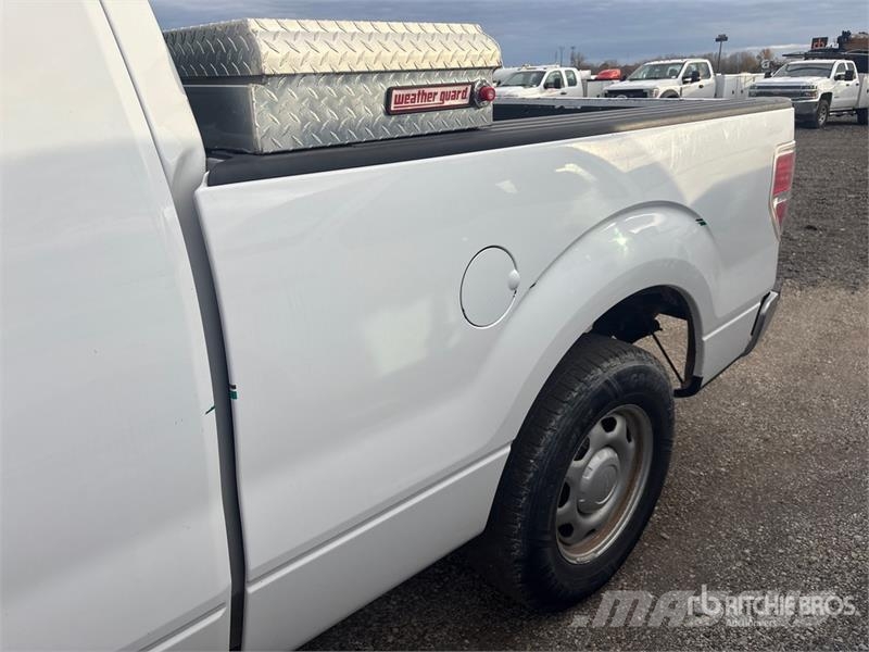 Ford F-150 4x2 Extended Cab Pickup Egyéb