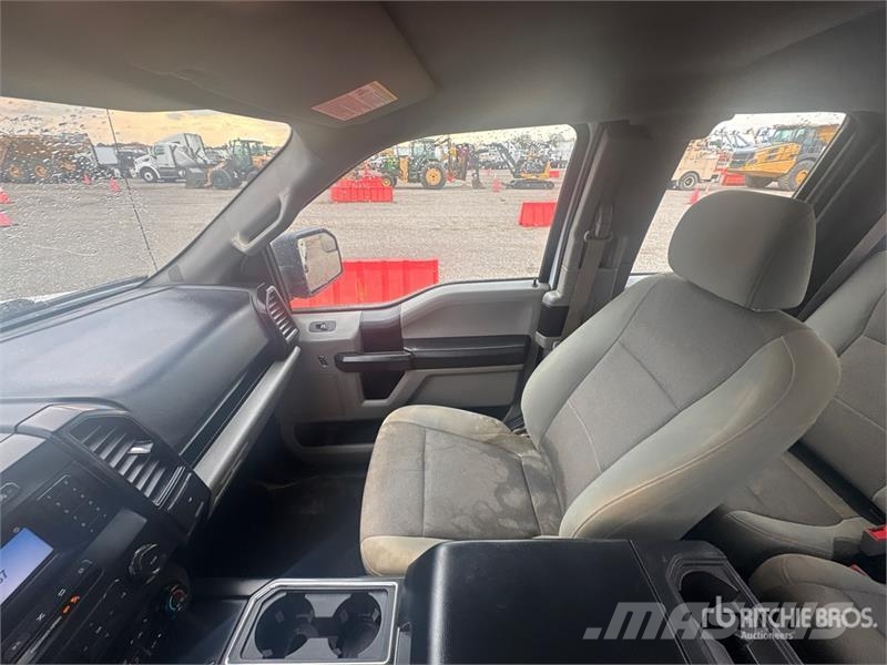 Ford F-150 4x2 Extended Cab Pickup Прочие фургоны