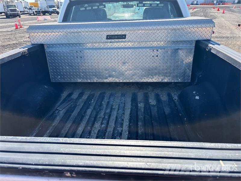 Ford F-150 4x2 Extended Cab Pickup أخرى