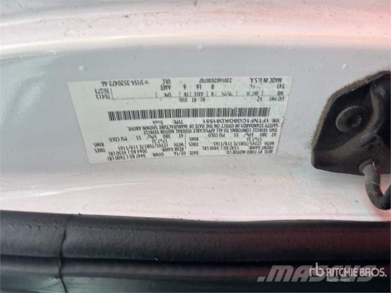 Ford F-150 4x2 Pickup Diger