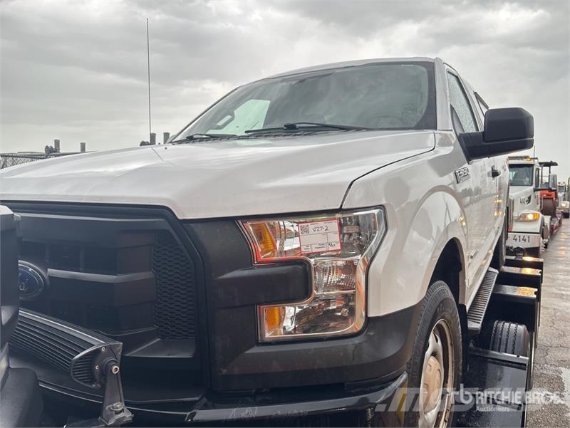 Ford F-150 4x2 Pickup Diger