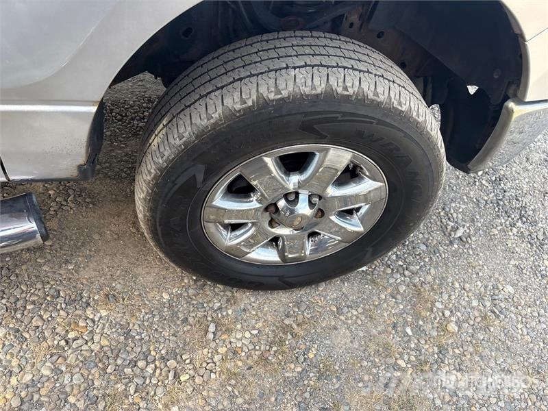 Ford F-150 4x4 Crew Cab Pickup Citi