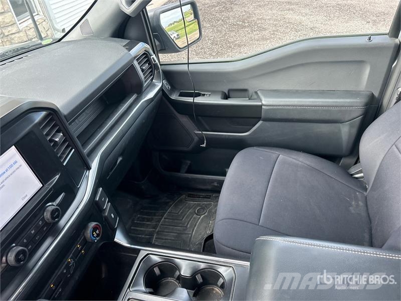 Ford F-150 STX 4x4 Crew Cab Pickup Ostalo