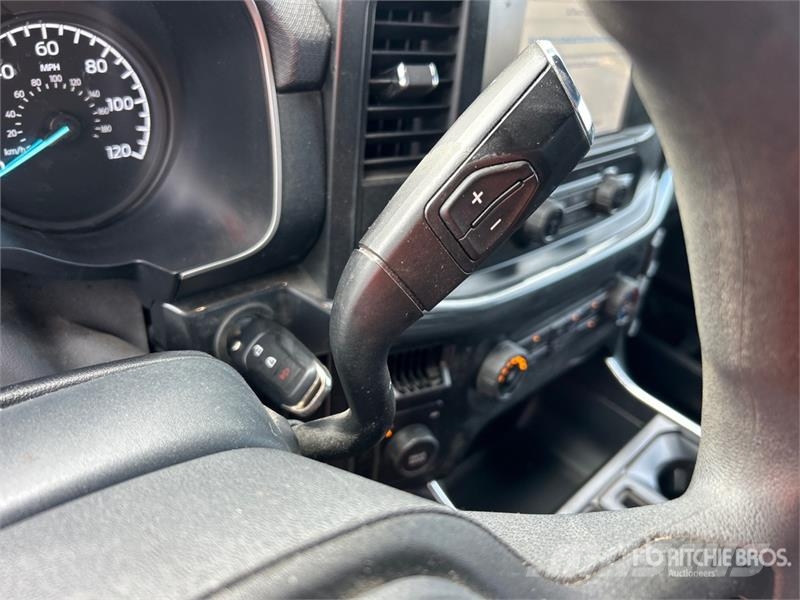 Ford F-150 STX 4x4 Crew Cab Pickup Ostalo